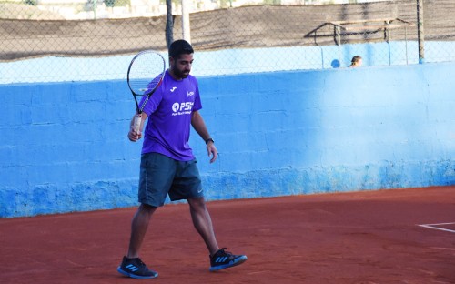Jugador 1 equipo Nacualinos - Liga por equipos de tenis de Málaga
