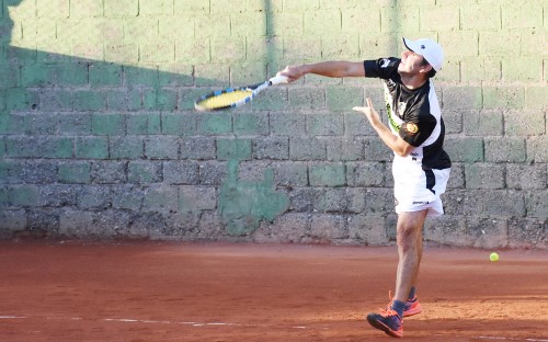 Jugador 3 equipo Benalmádena - Liga por equipos de tenis Málaga